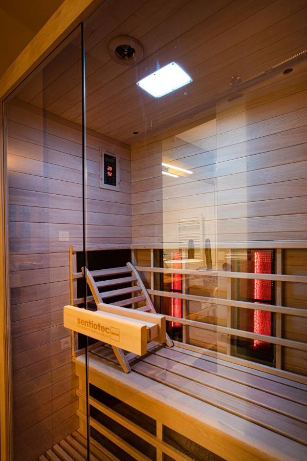 Appartement Avec Sauna Au Pied De La Citadelle Besançon Eksteriør bilde